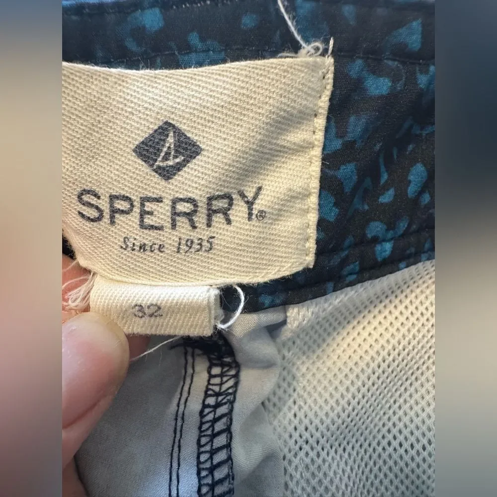 Sperry Swim Trunk Size 32 Navy Blue Print